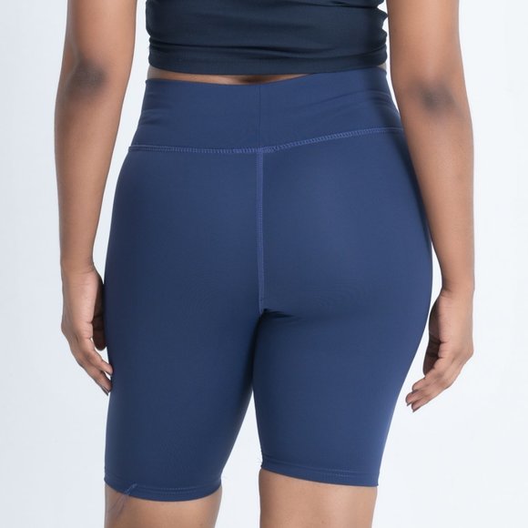 NWT Nike Sportswear Essential Women's High Waist Bike Short Navy Blue UK 4- 12 - Picture 4 of 9